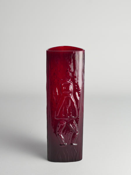 Scandinavian Modern Red Devil Triangular Glass Vase by Christer Sjögren for Lindshammar 1960s